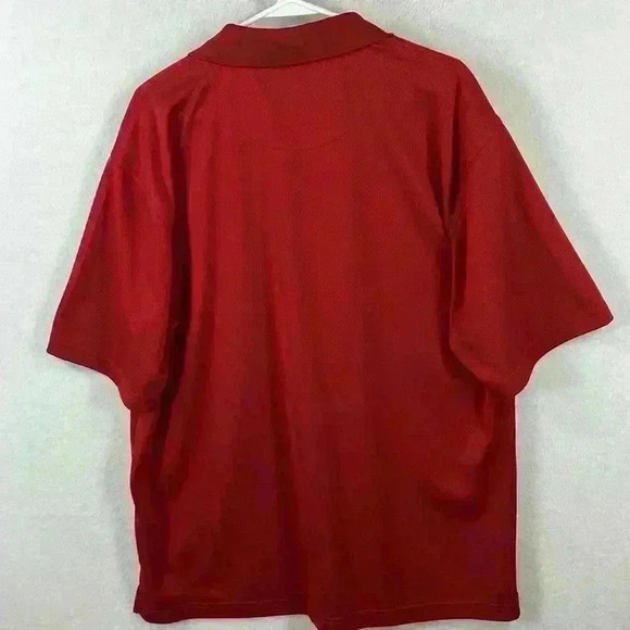 PGA Tour Men’s Polo Size XL Red Polyester Short Sleeves Christmas Golf Casual - Picture 4 of 8